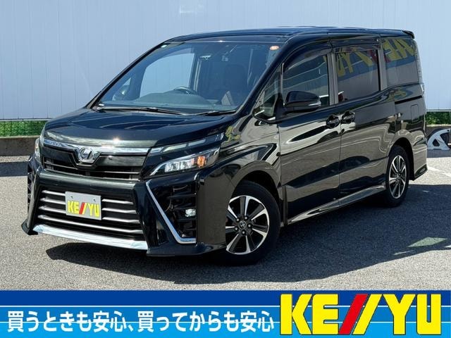 Toyota VOXY 2018 — фото автомобиля 1