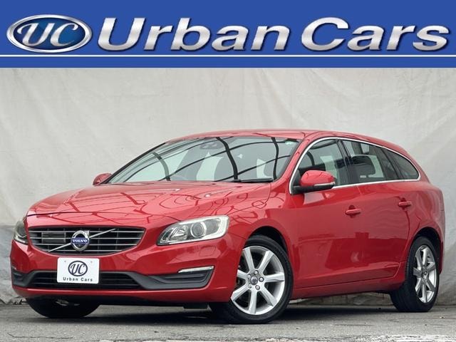 Volvo V60 2015 — фото автомобиля 1
