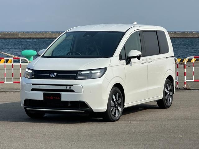Honda FREED 2026 — фото автомобиля 1