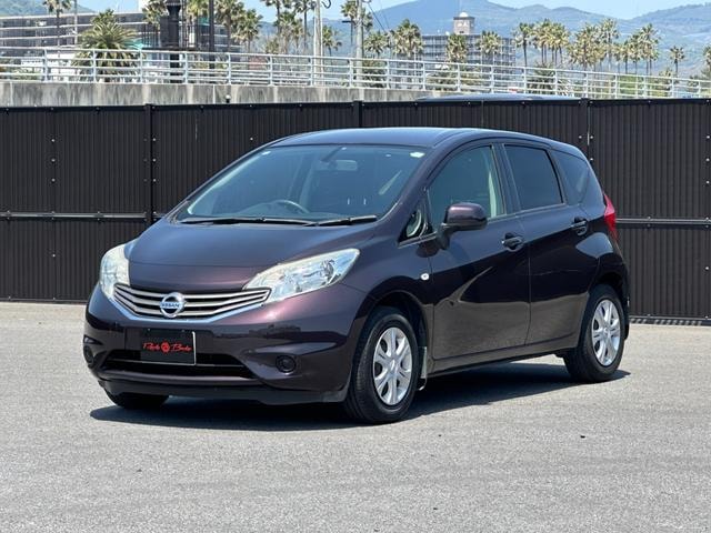 Nissan NOTE 2013 — фото автомобиля 1