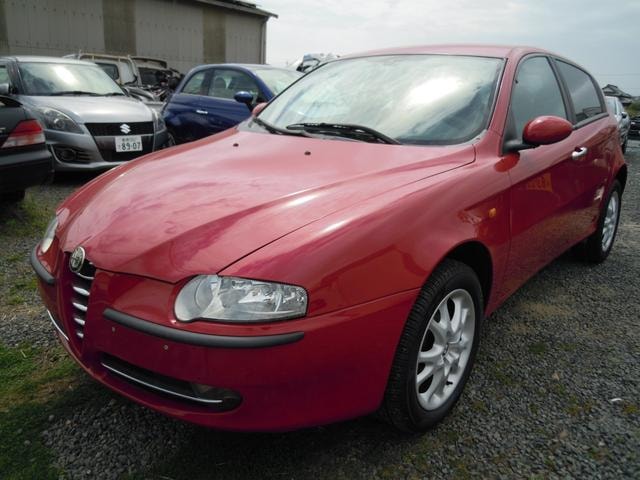 Alfa Romeo ALFA 147 2004 — фото автомобиля