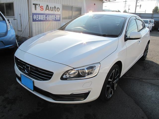 Volvo S60 2016 — фото автомобиля