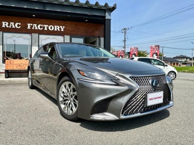 Lexus LS 2018 — фото автомобиля 1