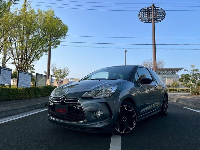 Citroen DS3 2012 — фото автомобиля