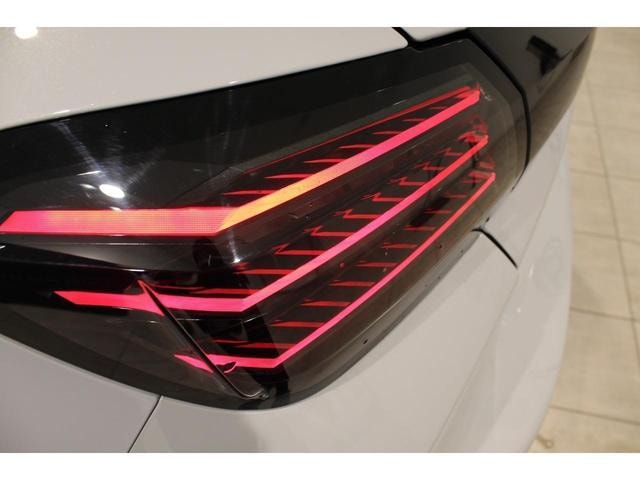Миниатюра 12